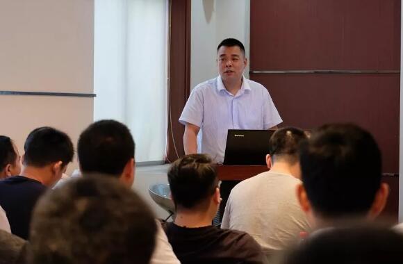 西馳電氣2019銷售中心年中會(huì)議暨團(tuán)隊(duì)拓展活動(dòng)圓滿結(jié)束(圖3) 西馳電氣2019銷售中心年中會(huì)議暨團(tuán)隊(duì)拓展活動(dòng)圓滿結(jié)束(圖3)