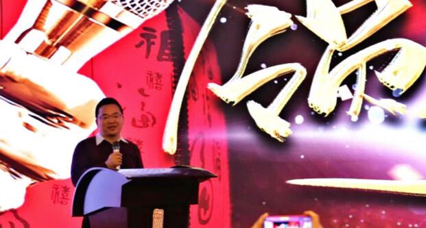 西馳徐革平 西馳徐革平